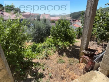 Moradia T3 para Venda em São Vicente da Beira