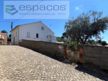 Moradia T3 para Venda em São Vicente da Beira