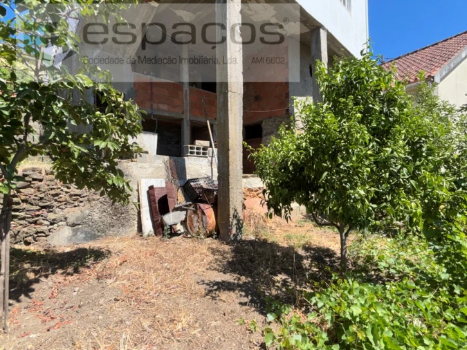 Moradia T3 para Venda em São Vicente da Beira Foto 35