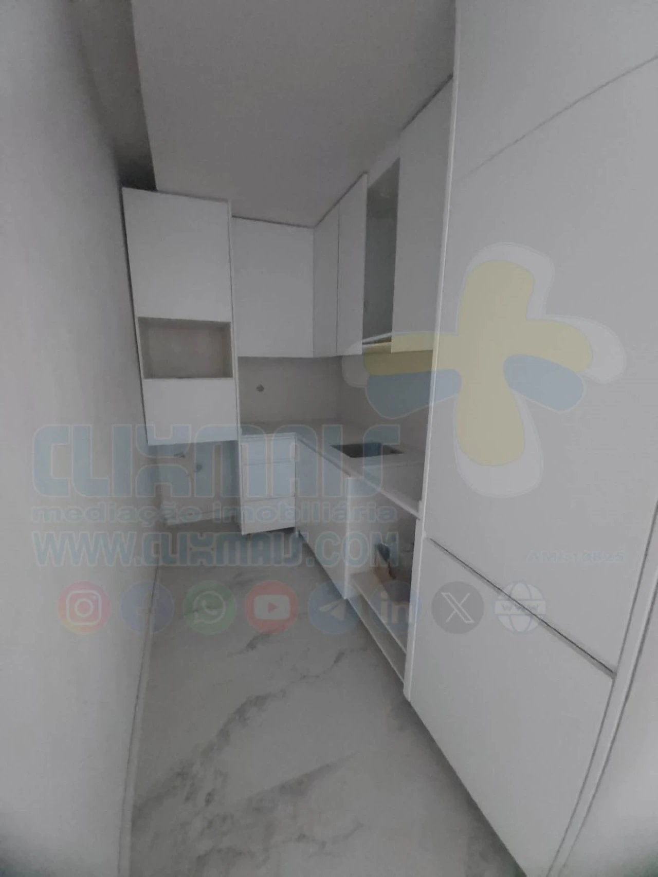 Apartamento T1 para Venda em Braga (Maximinos, Sé e Cividade) Foto 4