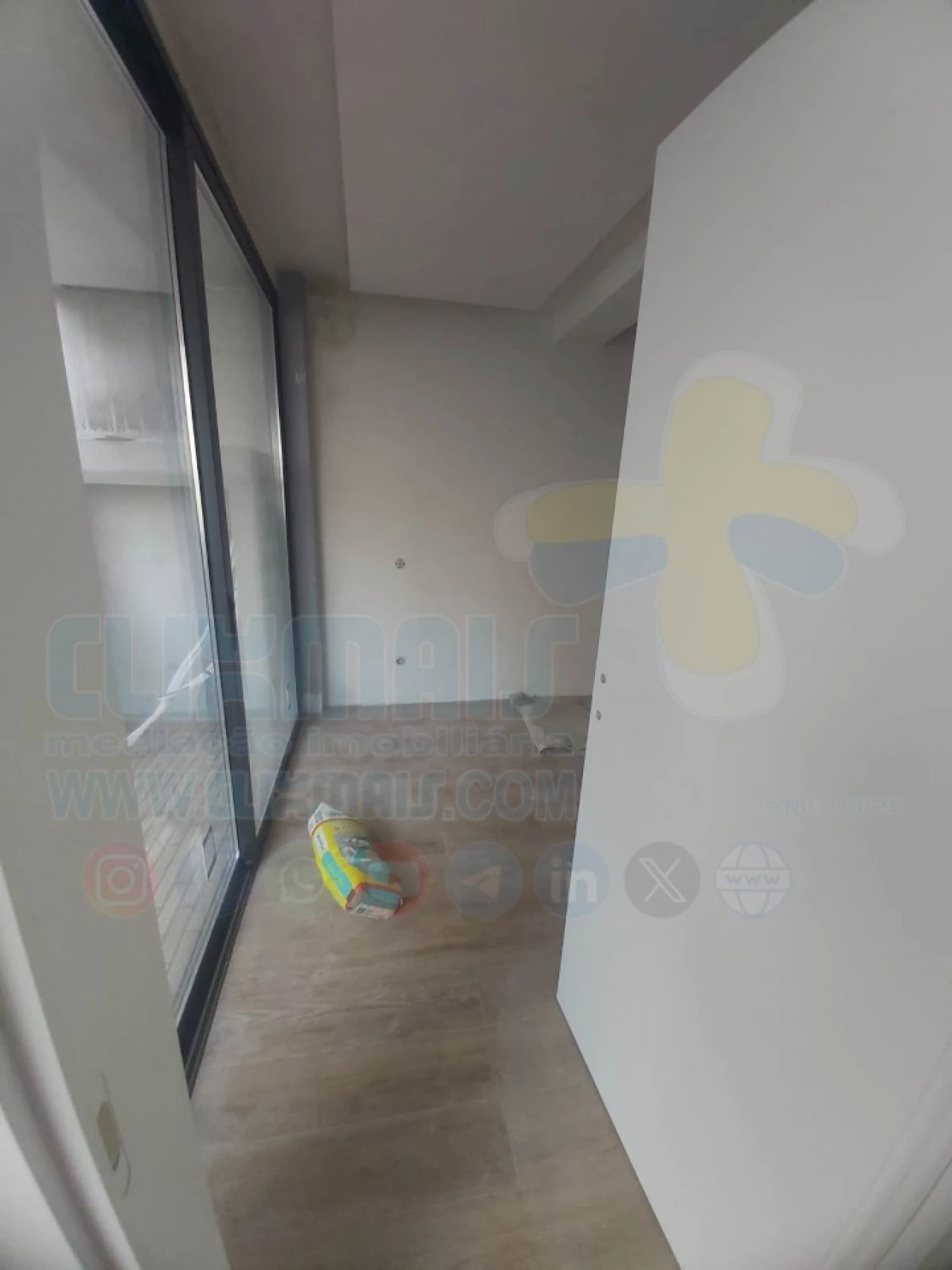Apartamento T1 para Venda em Braga (Maximinos, Sé e Cividade) Foto 5