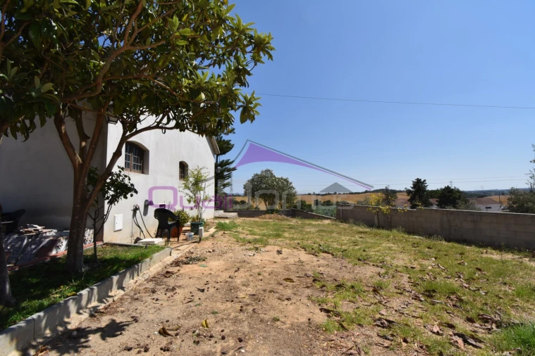 Moradia T4 para Venda em Meia Via Foto 40