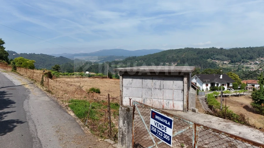 Terreno para Venda em Chaviães e Paços Foto 18