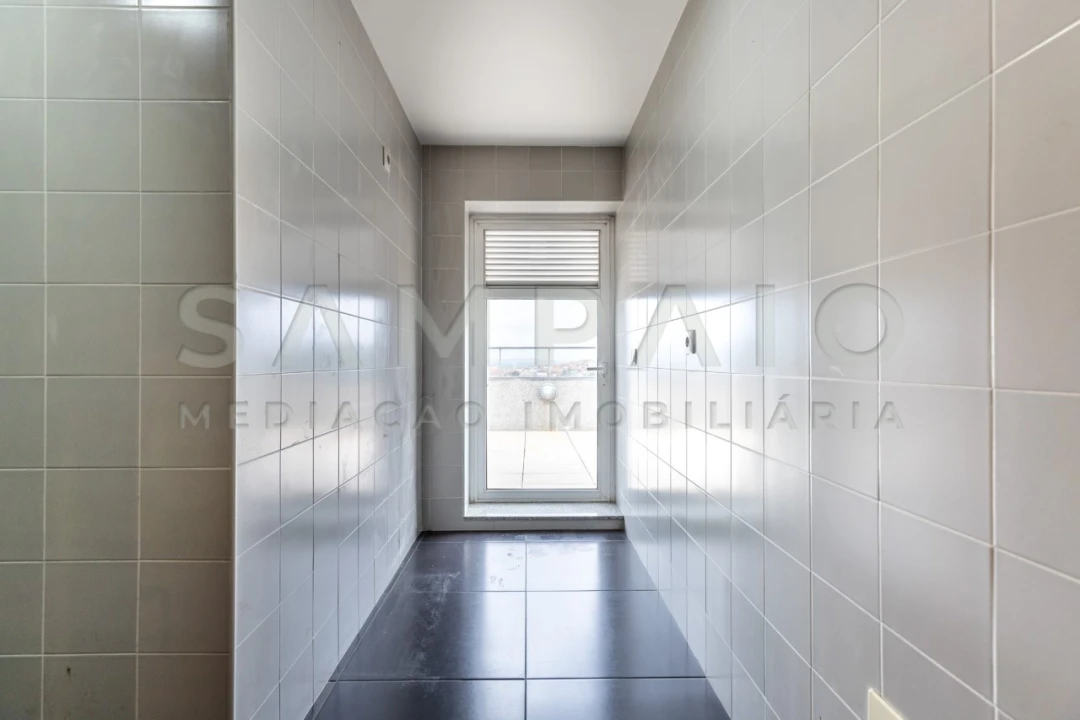 Apartamento T4 para Venda em Ermesinde Foto 13