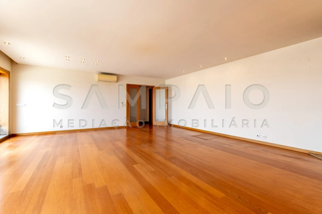 Apartamento T4 para Venda em Ermesinde Foto 20