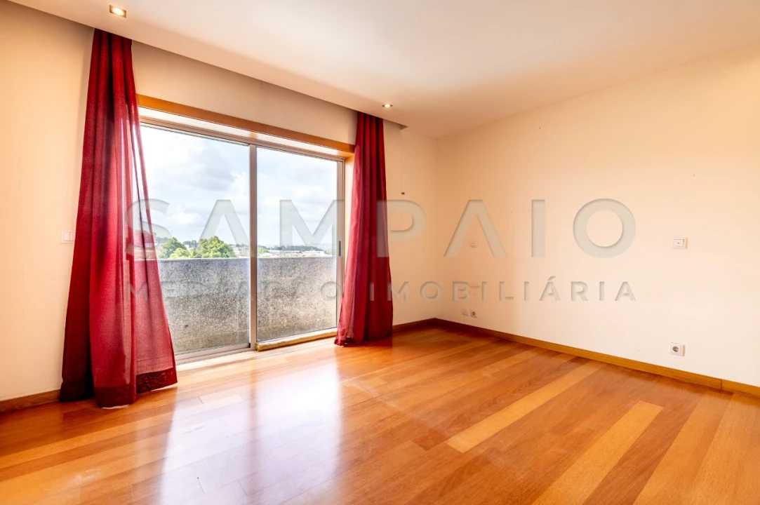 Apartamento T4 para Venda em Ermesinde Foto 43