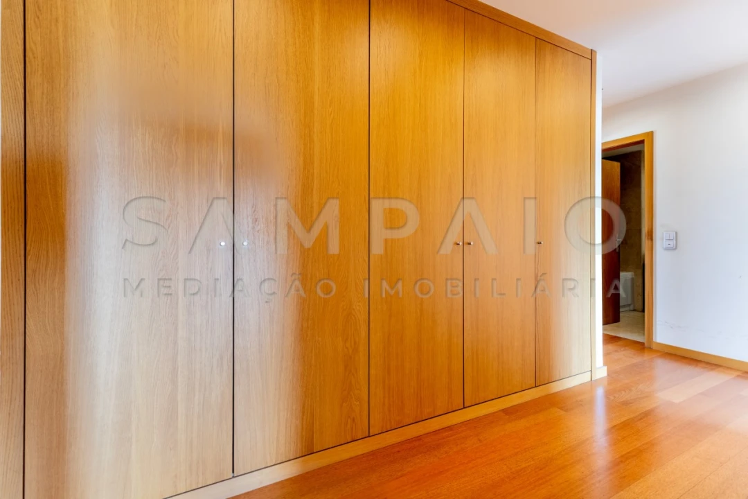 Apartamento T4 para Venda em Ermesinde Foto 52