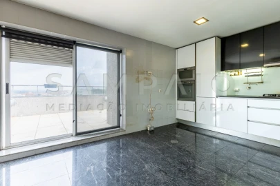 Apartamento T4 para Venda em Ermesinde