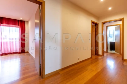 Apartamento T4 para Venda em Ermesinde