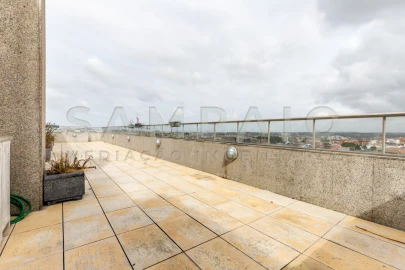 Apartamento T4 para Venda em Ermesinde