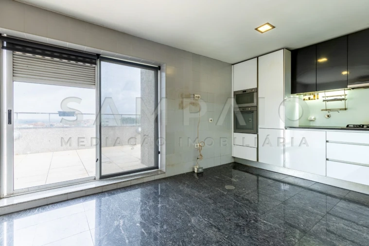 Apartamento T4 para Venda em Ermesinde Foto 7