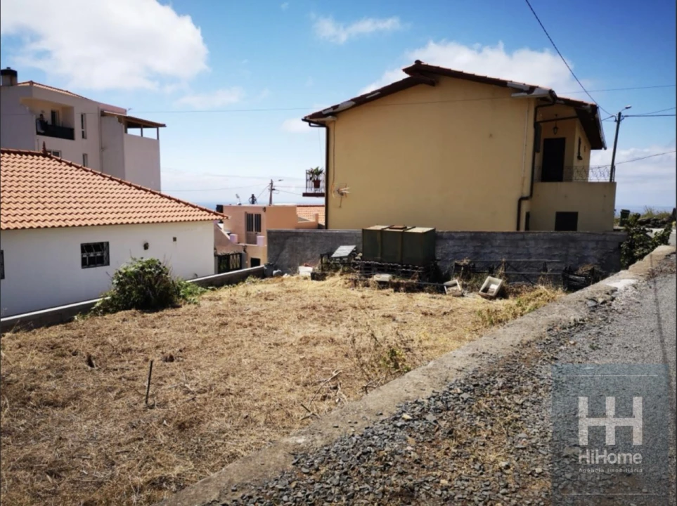 Terreno para Venda em Caniço Foto 4
