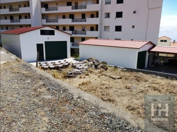 Terreno para Venda em Caniço