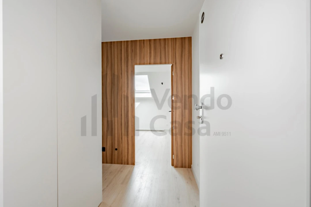 Apartamento T1 para Venda em Braga (Maximinos, Sé e Cividade) Foto 5