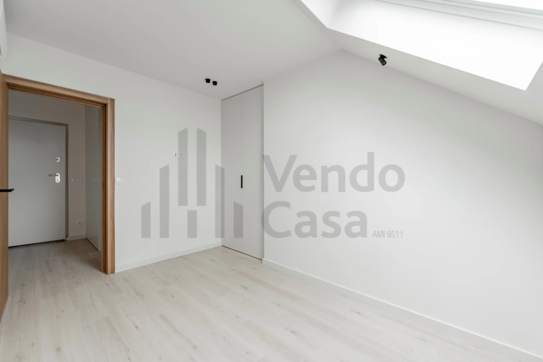 Apartamento T1 para Venda em Braga (Maximinos, Sé e Cividade) Foto 8