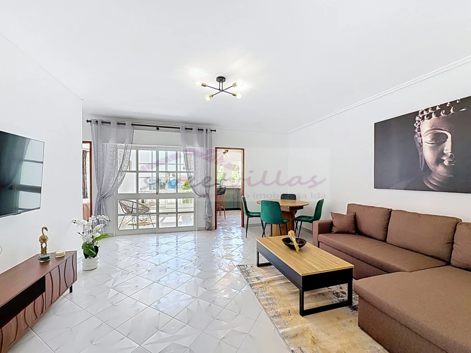 Apartamento T1 para Venda em Albufeira e Olhos de Água Foto 1