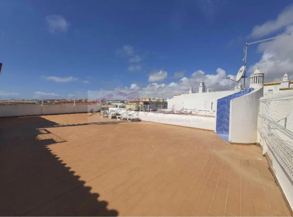 Apartamento T1 para Venda em Albufeira e Olhos de Água Foto 28