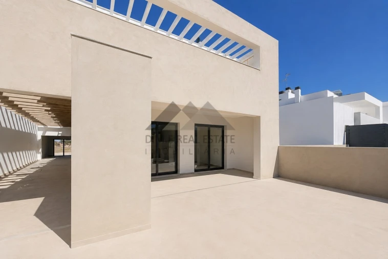 Moradia T4 para Venda em Castro Marim Foto 2