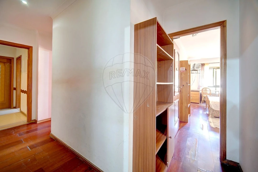 Apartamento T3 para Venda em Massamá e Monte Abraão Foto 20