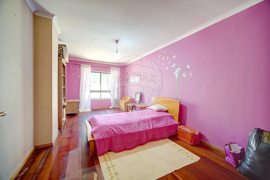 Apartamento T3 para Venda em Massamá e Monte Abraão Foto 11