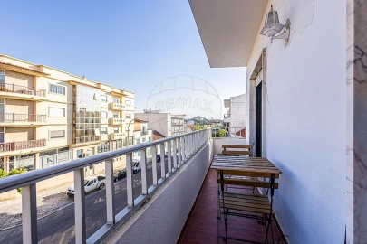 Apartamento T3 para Venda em Cartaxo e Vale da Pinta