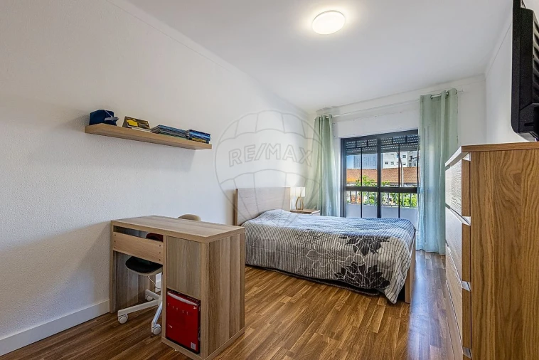Apartamento T3 para Venda em Cartaxo e Vale da Pinta Foto 28