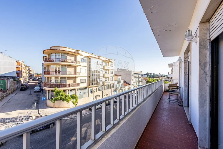 Apartamento T3 para Venda em Cartaxo e Vale da Pinta Foto 39