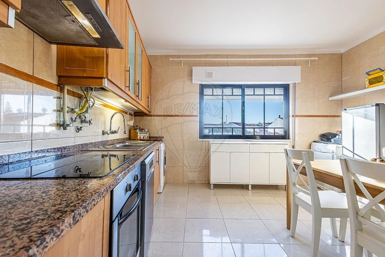 Apartamento T3 para Venda em Cartaxo e Vale da Pinta Foto 16