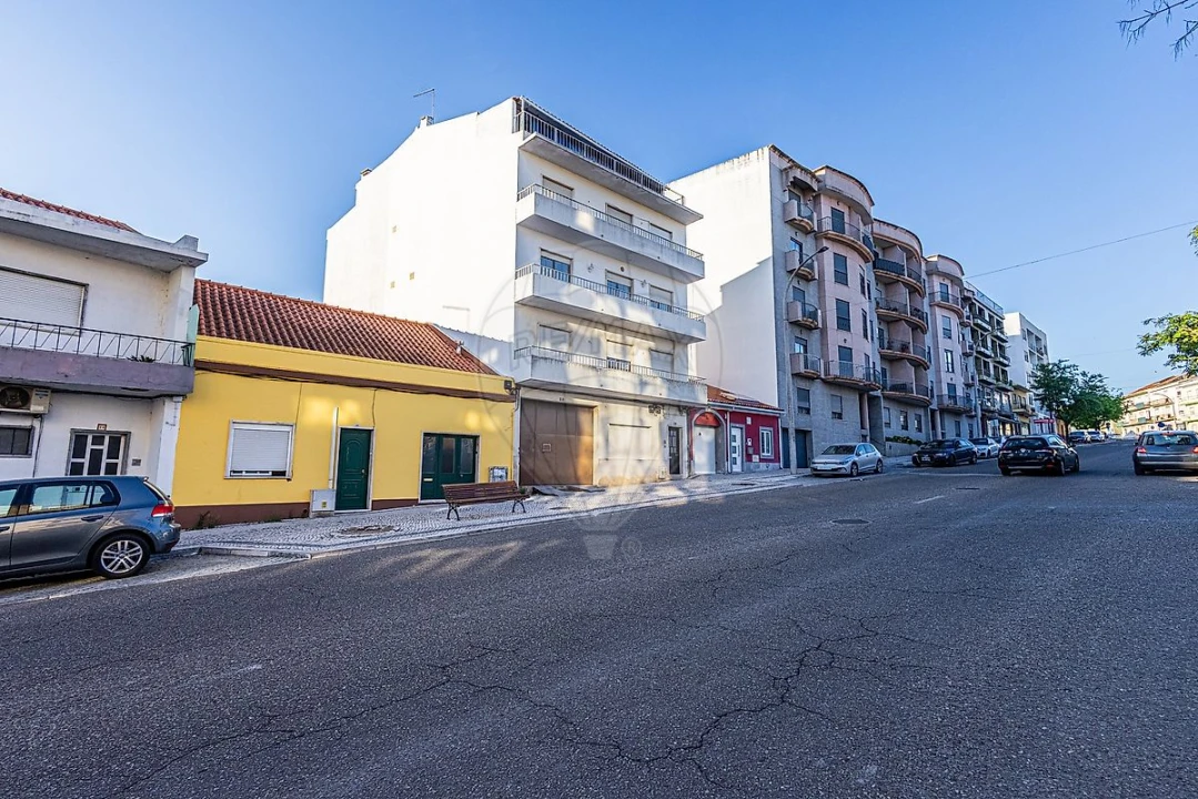 Apartamento T3 para Venda em Cartaxo e Vale da Pinta Foto 40