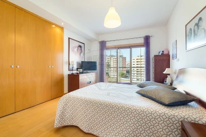 Apartamento T3 para Arrendamento em Odivelas