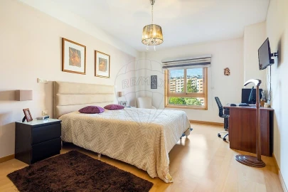 Apartamento T3 para Arrendamento em Odivelas