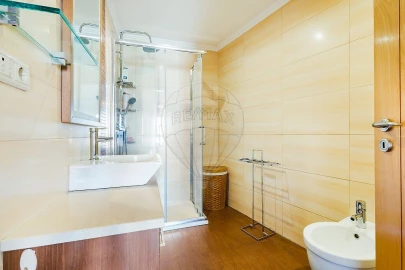 Apartamento T3 para Arrendamento em Odivelas