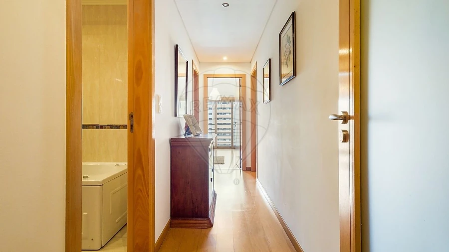 Apartamento T3 para Arrendamento em Odivelas