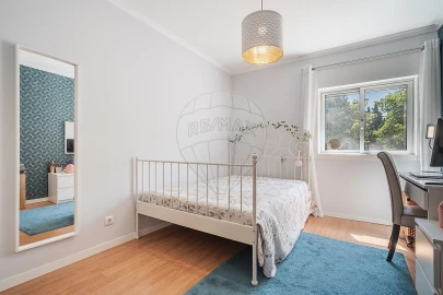Apartamento T4 para Venda em Paranhos