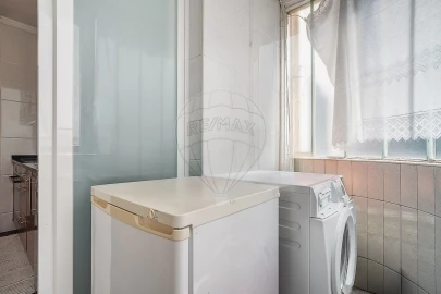 Apartamento T4 para Venda em Paranhos