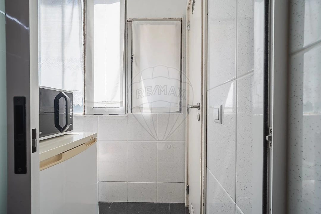 Apartamento T4 para Venda em Paranhos Foto 17