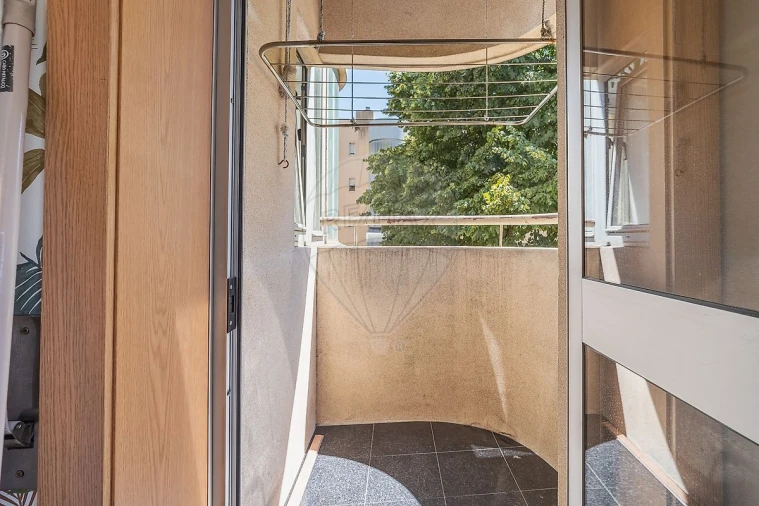 Apartamento T4 para Venda em Paranhos Foto 13