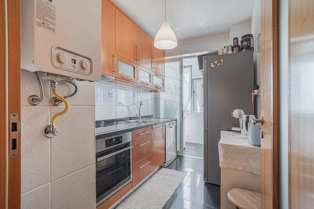 Apartamento T4 para Venda em Paranhos Foto 15
