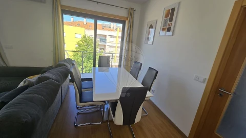 Apartamento T3 para Arrendamento em Vila Nova da Barquinha