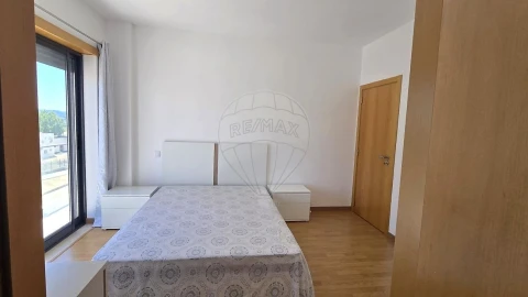 Apartamento T3 para Arrendamento em Vila Nova da Barquinha