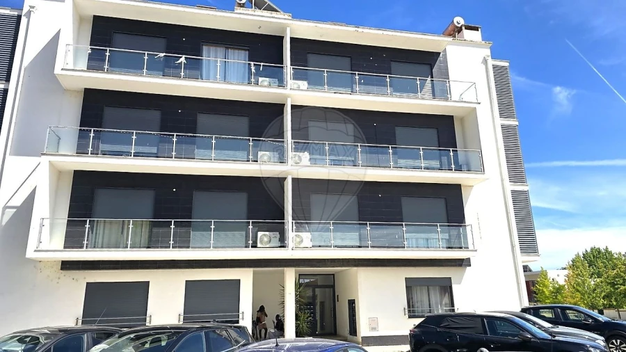 Apartamento T3 para Arrendamento em Vila Nova da Barquinha Foto 6