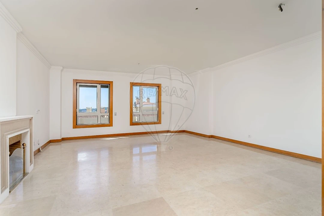 Apartamento T3 para Venda em Lumiar Foto 19