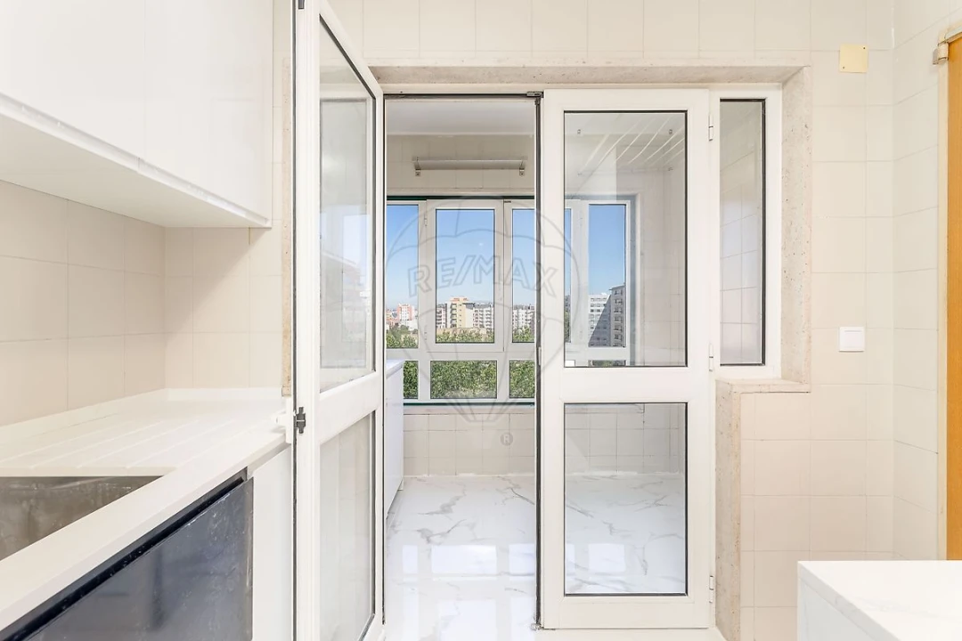 Apartamento T3 para Venda em Lumiar Foto 33