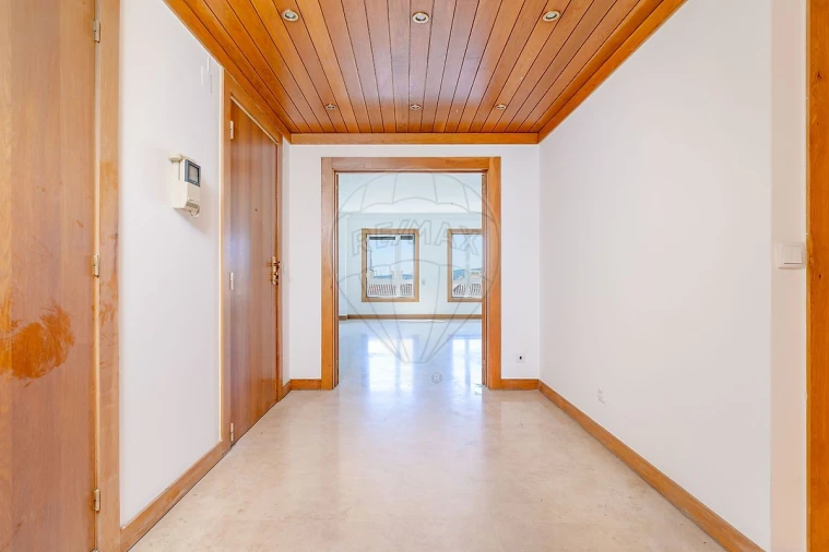 Apartamento T3 para Venda em Lumiar Foto 18