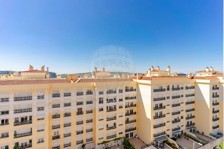 Apartamento T3 para Venda em Lumiar Foto 24
