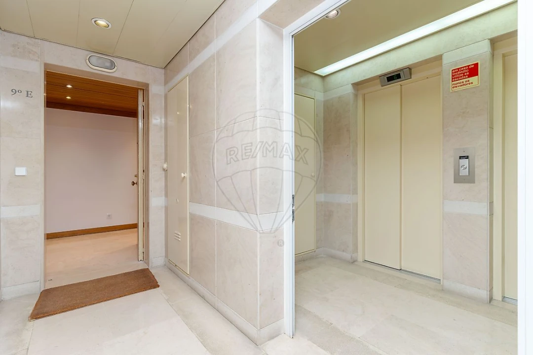 Apartamento T3 para Venda em Lumiar Foto 36