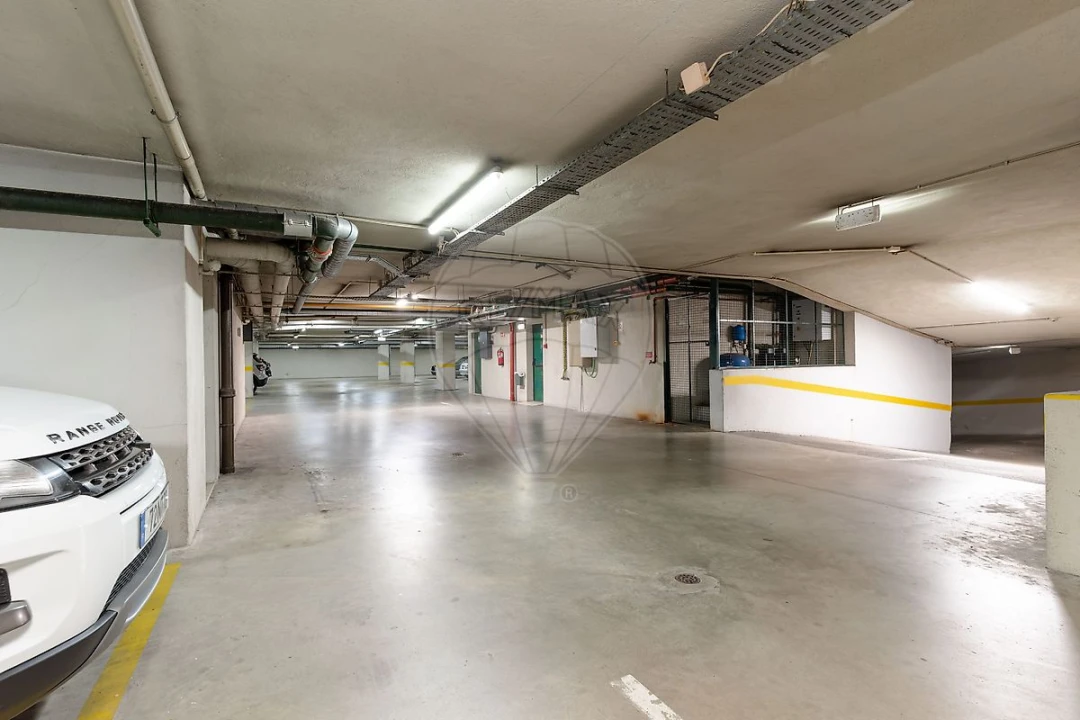 Apartamento T3 para Venda em Lumiar Foto 40
