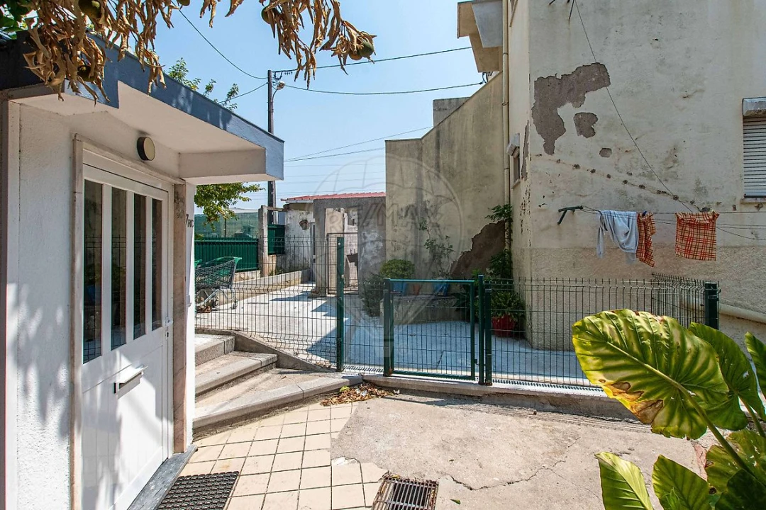Armazém para Venda em Alverca do Ribatejo e Sobralinho Foto 8