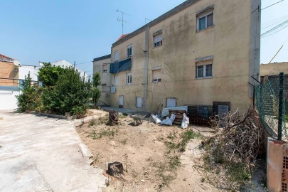 Armazém para Venda em Alverca do Ribatejo e Sobralinho