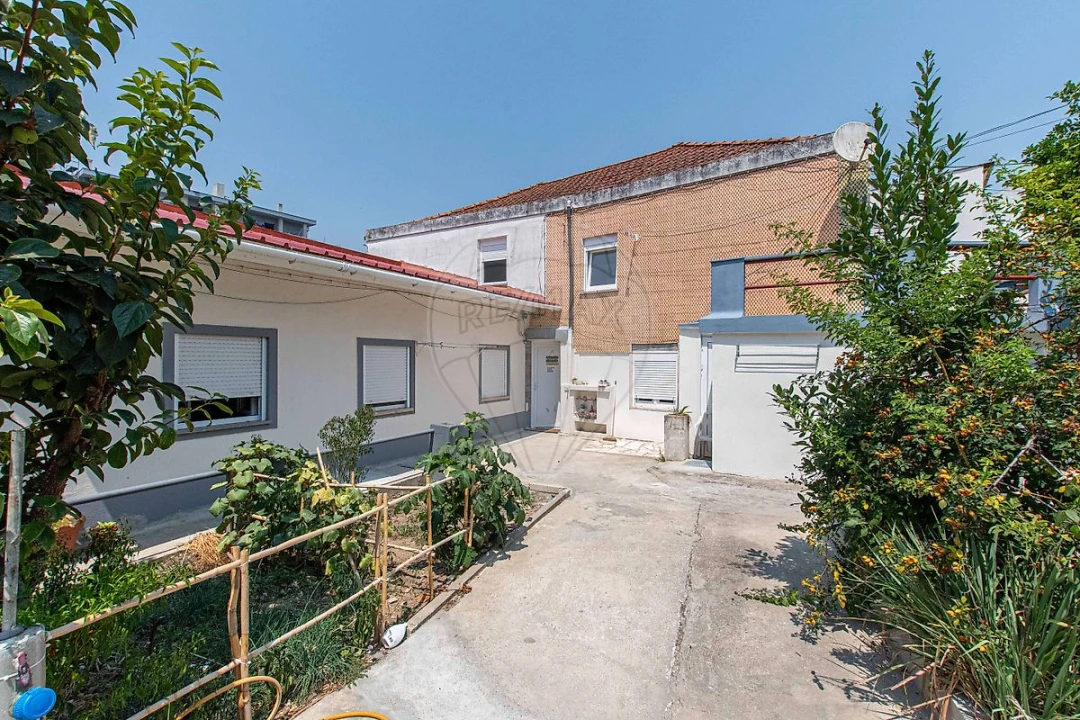 Armazém para Venda em Alverca do Ribatejo e Sobralinho Foto 5